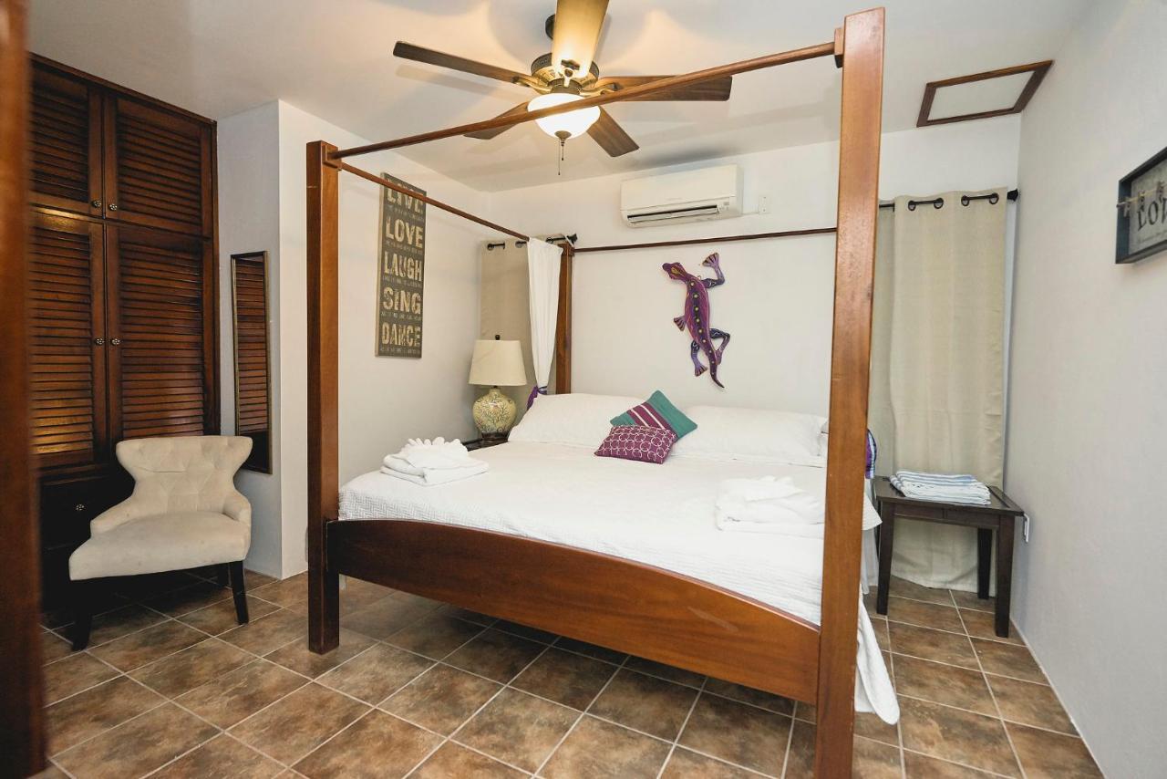 We'Yu Boutique Hotel Caye Caulker Exterior photo